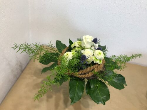Blumenstrauß edel weiß-blau-grün