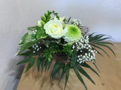 Blumenstrauß kurz kompakt Ton in Ton