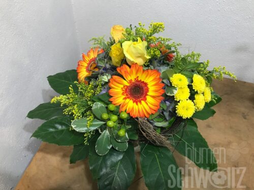 Blumenstrauß gelb-orange-lila