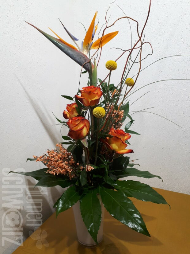 Blumenstrauß Strelitzie mit Rosen