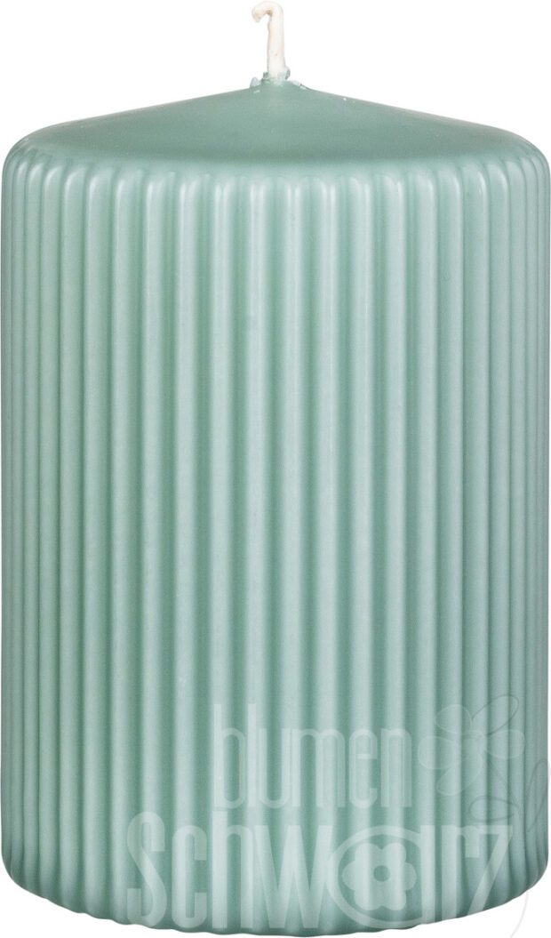 Rillenstumpenkerzen 130x70 mm Fl smaragd 4er Pack