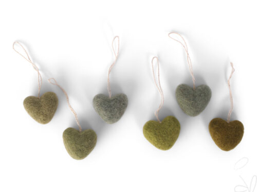 Mini Heartsw/string - Green - Set of 6