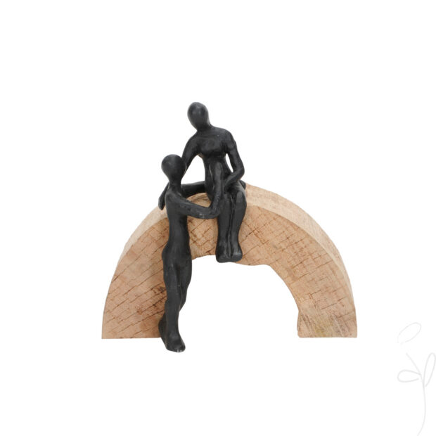 Pärchen auf Holzstück