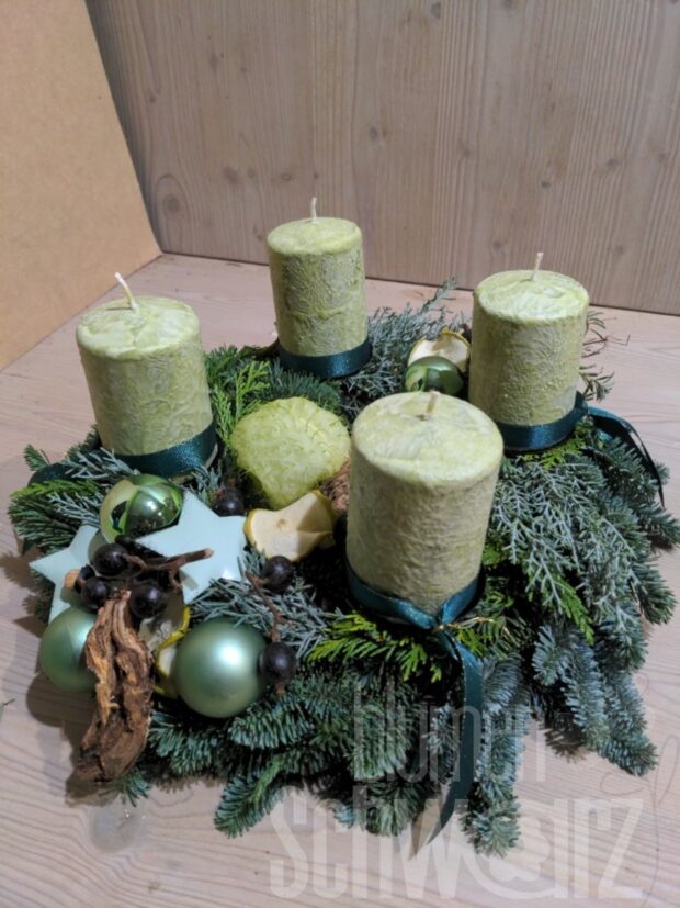 Werkstück Adventskranz grün, mint