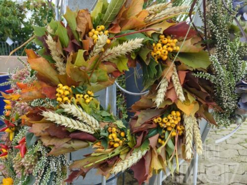 Werkstück Herbstlichen Türkranz